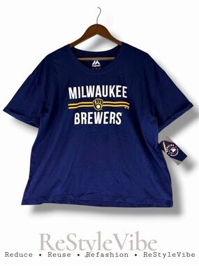 MAJESTIC Women’s Size XL T- Shirt Top Tee BREWERS MLB Baseball Milwaukee NWT NEW